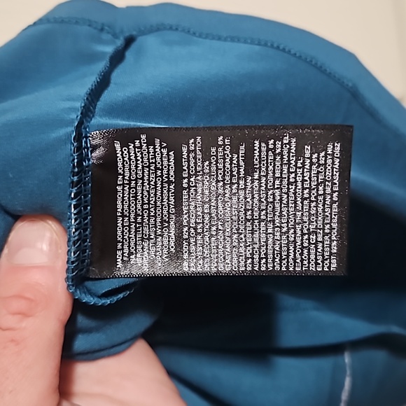 The North Face Women's Adventure Sun Tee: BLUE MOSS: NEW WITH TAGS: SIZE M - Picture 6 of 8